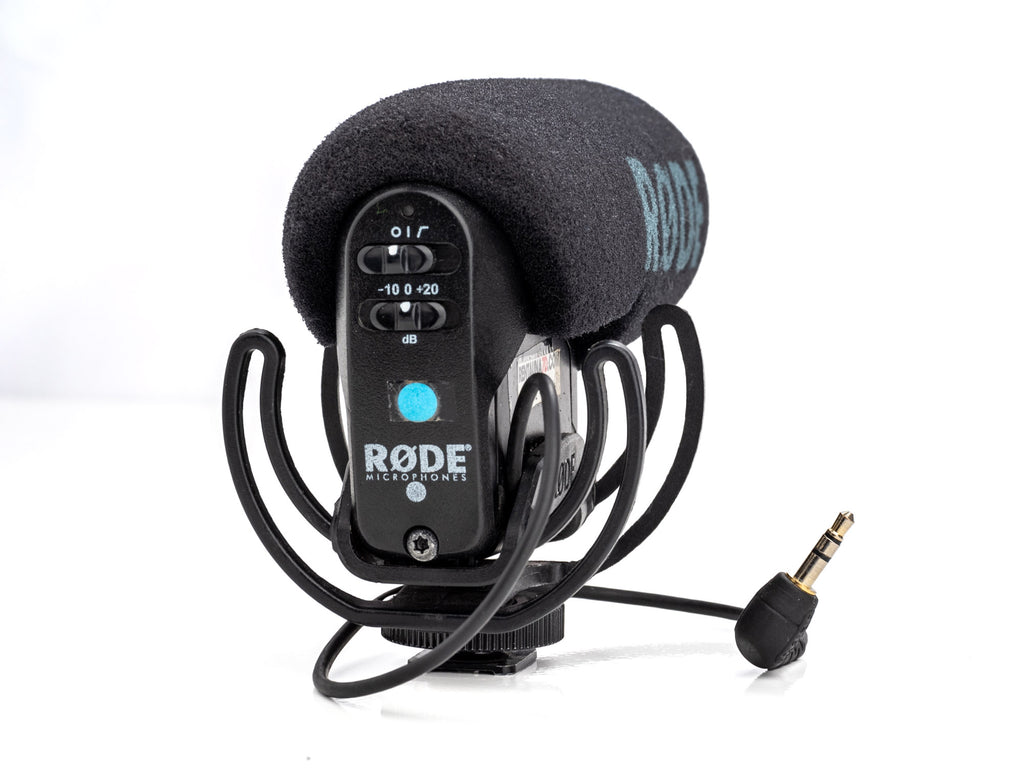 MICRÓFONO RODE VIDEOMIC PRO - Seminuevo – R7D Store